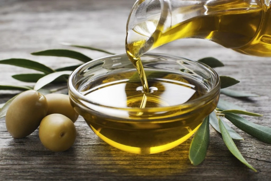 Extra Virgin Olive Oil: The Liquid Gold of the Mediterranean